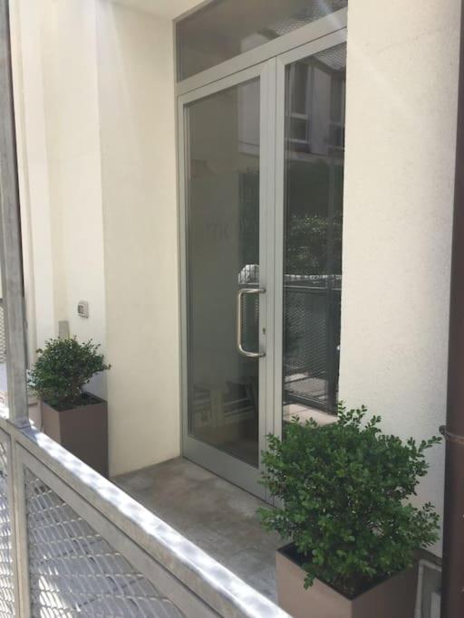 Appartamento 57 Via Carlo Farini Milano